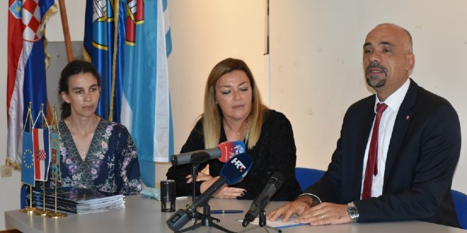 Šibensko-kninska županija osigurala dodatnih 2,4 milijuna kuna za sanaciju pomorskog dobra priobalnih gradova i općina