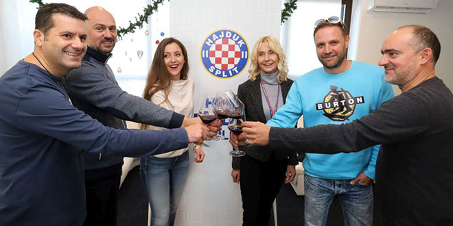 FOTOGALERIJA Hajduk će za svoj 112. rođendan dobiti pet različitih vrsta vina