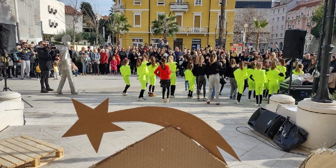 Divna priča s Trga Gaje Bulata razgalila srca Splićana!