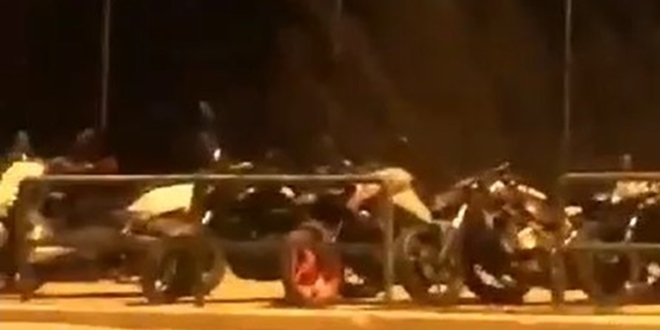 VIDEO Bura porušila motocikle kod Poljuda