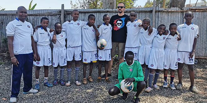 SPLIĆANIN U AFRICI 'Školovanje im je jedina šansa za budućnost, a Hajdukovi dresovi su ih oduševili'