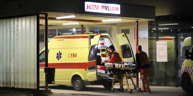 SUMNJALO SE U GUTANJE OŠTRICA: U bolnicu pod jakom policijskom pratnjom vozili Srbina optuženog za ubojstvo crnogorskog mafijaša 