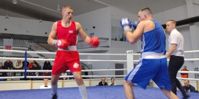 BOKS Splićanin Jelačić nadboksao Gregurića, Vrkić izborio polufinale, Obrovac prošao prekidom, dominacija Pit Bulla Split