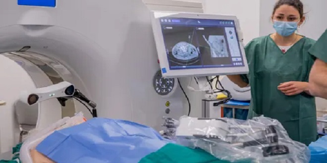 Prvi put u Hrvatskoj odradili biopsiju tumora pomoću robotske ruke