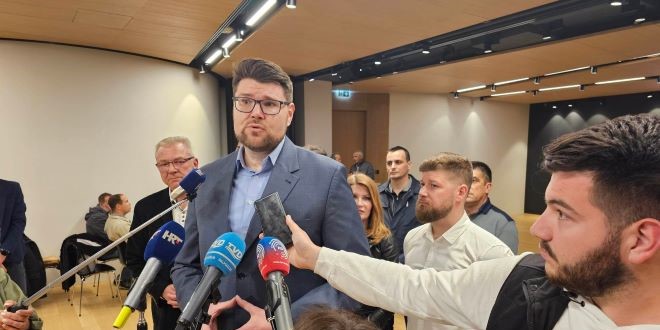 Peđa Grbin (SDP) novi gradonačelnik Pule