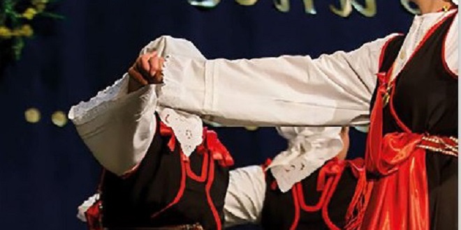 XIII. smotra folklora Splitsko-dalmatinske županije u Kaštel Novom