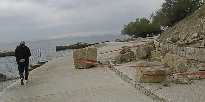 DAN PLANETA ZEMLJA Zeleni žele veću brigu za stanje splitskog klifa