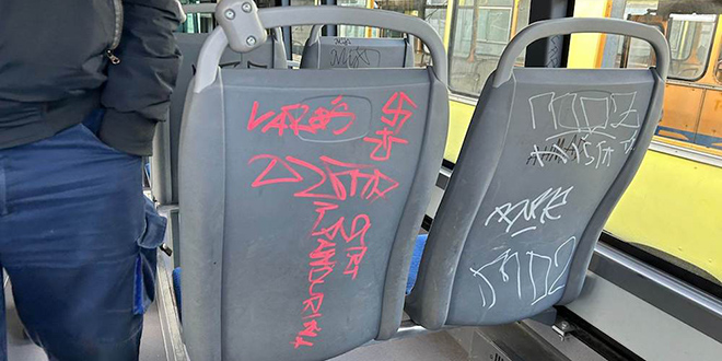 NOVI AUTOBUSI, A NAVIKE STARE Huligani napravili štetu od čak 15 tisuća eura!
