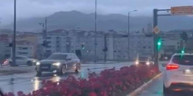 VIDEO Promašio skretanje za splitski shopping centar pa potezom razbjesnio vozače