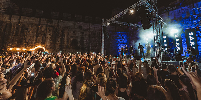 KulaKula festival objavio prvi line-up: U Trogir dolaze Konstrakta, Prljavci, Kiril Džajkovski i zvijezde Jovanottijeve turneje!