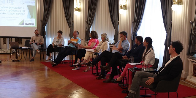 OKRUGLI STOL: Napredak u gospodarenju otpadom postoji, ali je neujednačen i nedovoljan