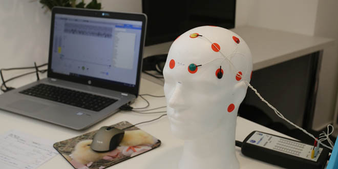 Neurofeedback može unaprijediti intelektualne i sportske performanse, koriste ga menadžeri, studenti, djeca...