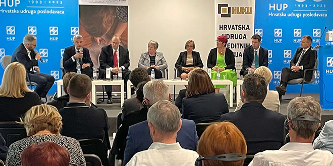 Kreditne unije - jedan od malih, ali bitnih kotača koji će zadržati mlade ljude u Hrvatskoj