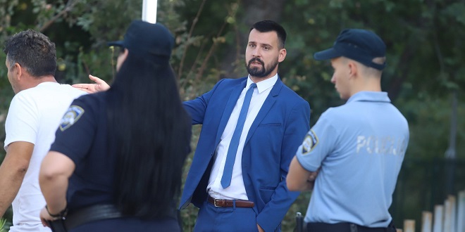 Ivošević iznio ozbiljne optužbe: 'U sačekuši pred mojom zgradom sudjelovao je policajac Bilobrk, možda nije jedini'