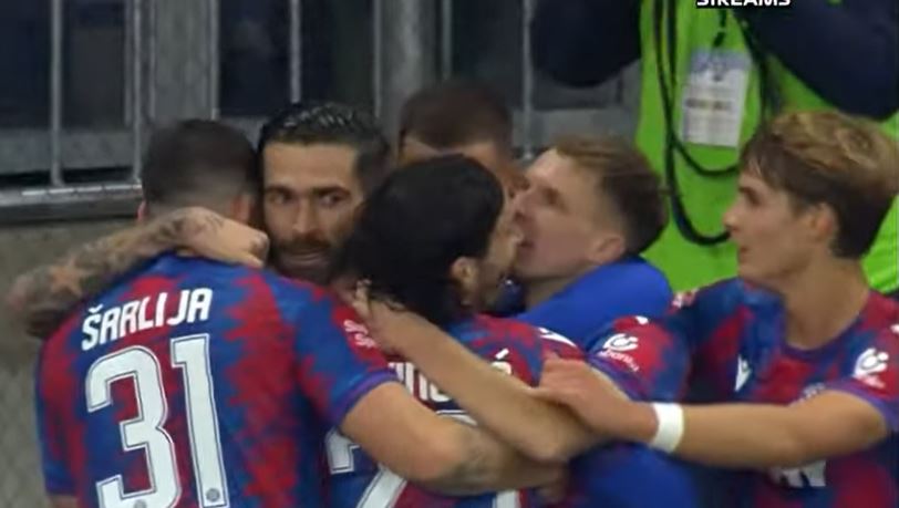 KRAJ: Hajduk slavio u Osijeku i skočio na vrh, Lovrić u 95. minuti uzdrmao gredu!