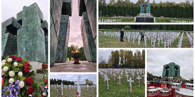 SABLASNO MEMORIJALNO GROBLJE: 938 bijelih križeva s crvenim ružama