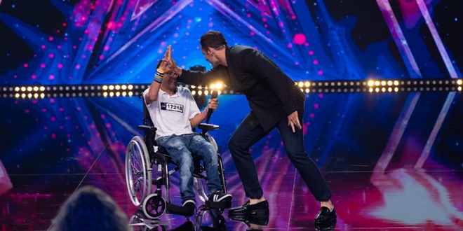 SUPERTALENT Mato izvedbom oduševio žiri i prošao dalje: 'Unio si mi toliku sreću sada'