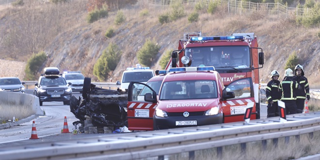 TEŠKA PROMETNA KOD DUGOPOLJA Jedna osoba poginula, još tri ozlijeđene