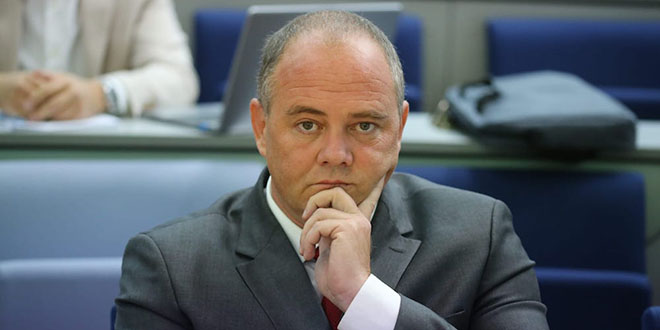 Kuzmanić u plusu, Šuta u minusu: Kakvo je stanje gradskih financija?