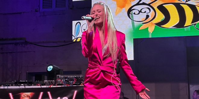 DOMENICA NA RIVI KAO 'BARBIE': 'Srce mi je puno'