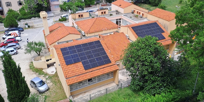 Kuzmanić: Uspješno smo završili postavljanje solarnih panela na 14 objekata