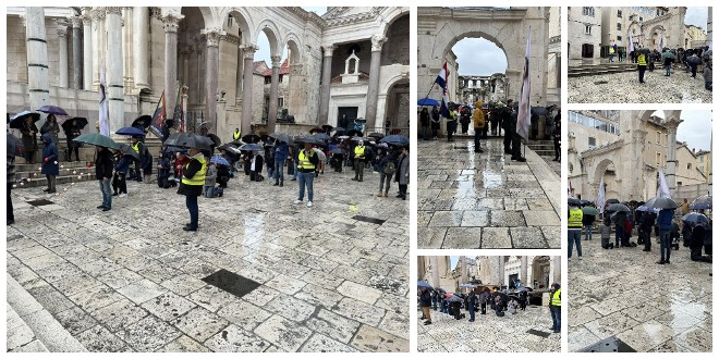 FOTO/VIDEO Katolički muževi i jutros na koljenima molili na Peristilu