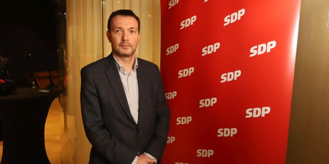ARSEN BAUK: Nije koalicija iz 2000. godine bila baš ideološki različita, a s današnjim partnerima se slažemo u 90 posto tema