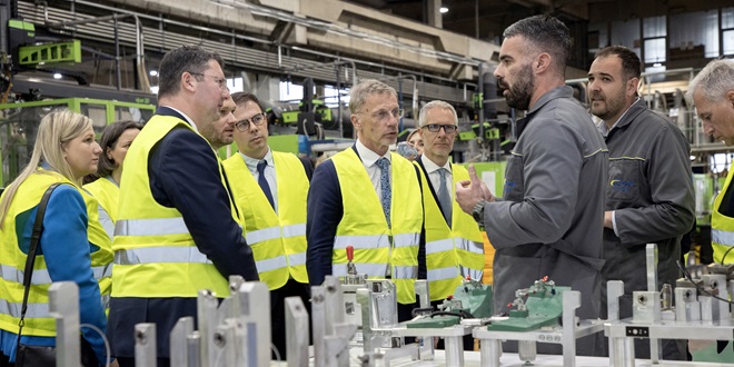 Guverneri regije posjetili tvornicu AD Plastika u Solinu 