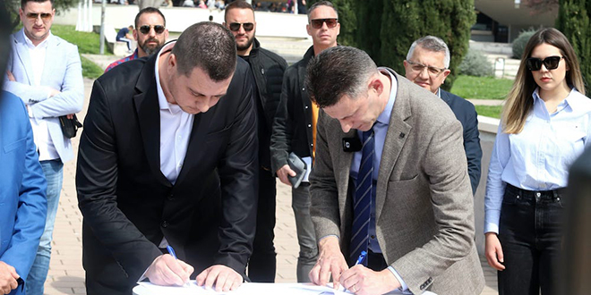 NOVA SURADNJA Most izlazi na izbore s Nezavisnom listom mladih! Sporazum su potpisali u Splitu