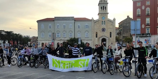 Splitski SKAC poziva mlade na Vjeronauk na biciklima!