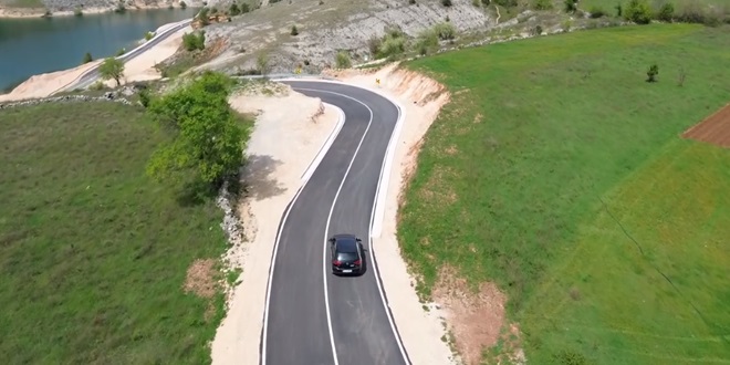 VIDEO Završeni radovi izvanrednog održavanja ceste Koljane - Dabar