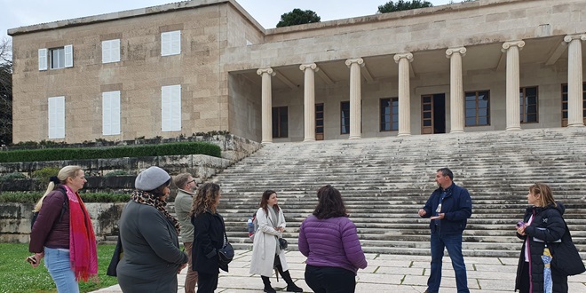 Otvaranje izložbe 'Umjetnik kod Meštra' u Atelijer za glinu u vrtu Galerije Meštrović 