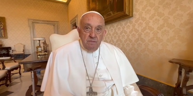 Papa Franjo uputio emotivnu poruku mladom Hrvatu 