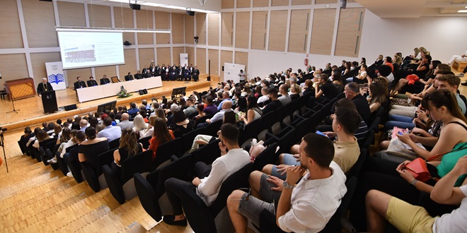 50 GODINA SVEUČILIŠTA U SPLITU Studentski zbor podijelio zahvalnice