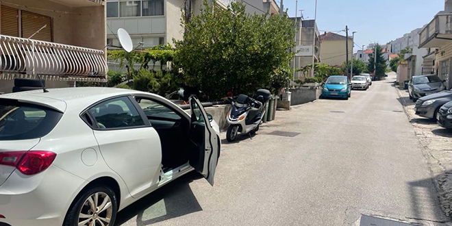 SLJEDEĆI PUT 'PAUK': Na Sućidru vlasnici dobili kazne zbog parkiranja