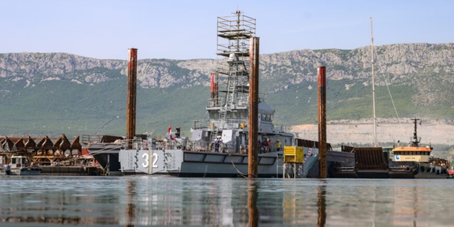 Jačanje i modernizacija HRM-a: U Splitu porinut prvi obalni ophodni brod