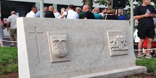 CISTA VELIKA Otvoren spomen-park Mate Vučak - Čigra
