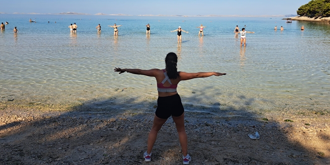 REKREACIJA NA PLAŽI Aktivno ljeto na Murteru