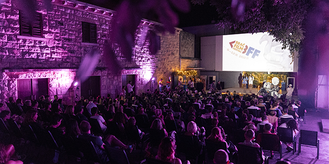 Brač Film Festival slavi 10 godina uz pregršt novih filmova i poznatih gostiju