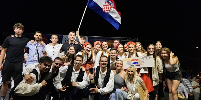 FA Jedinstvu 2. mjesto na svjetskom festivalu folklora Folk Fest Skopje