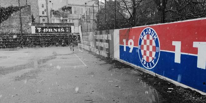 HUMANITARNA AKCIJA Društvo prijatelja Hajduka Drniš prikuplja pomoć za djecu, brata i sestru koji boluju od raka