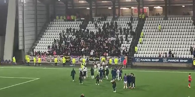 VIDEO: Pogledajte kako je Torcida ispratila igrače Hajduka i kakvu su oni gestu napravili