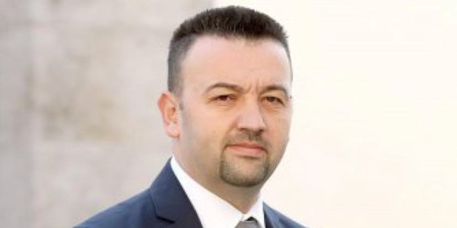 Predsjednik Suverenista Marijan Pavliček perosna non grata u Srbiji! 