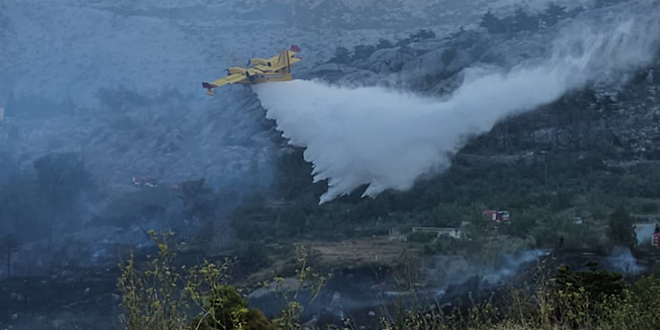 IZVJEŠTAJ HVZ-a: Nastavljena sanacija požarišta kod Žrnovnice