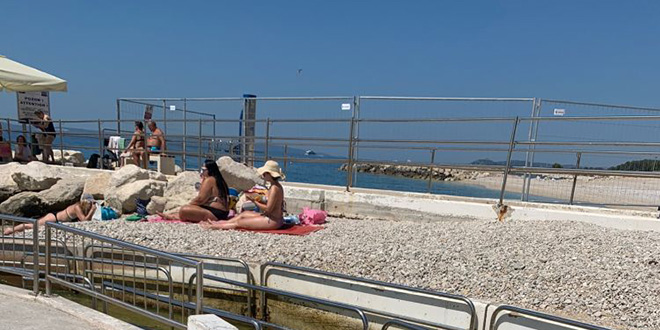 Plaža za osobe s invaliditetom na Žnjanu bit će otvorena do nedjelje