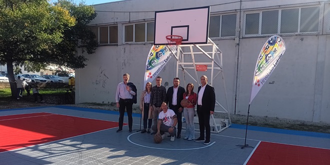 Hrvatska lutrija otvorila streetball igralište u općini Promina