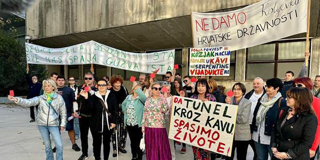 FOTO/VIDEO Kaštelani prosvjeduju zbog tunela Kozjak, izviždali Antu Sanadera