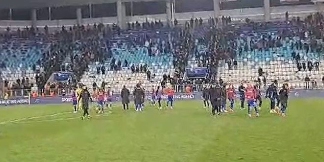 VIDEO: Pogledajte kako je Torcida ispratila igrače Hajduka