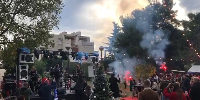 VIDEO Alen Vitasović zagrijao navijače na Mertojaku