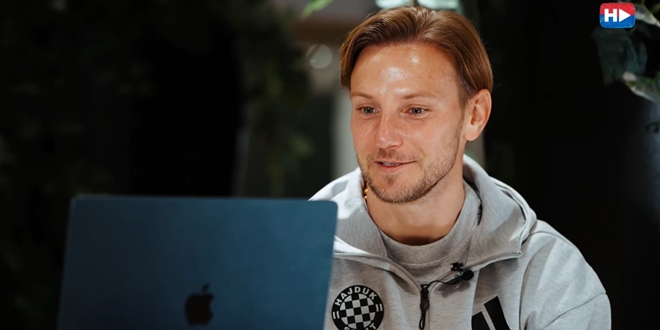 Rakitić svjetskoj zvijezdi poklonio dres Hajduka